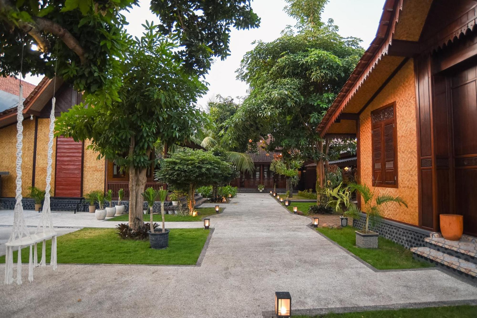 Ndalem Mataram Apartment Banyuwangi  Exterior photo